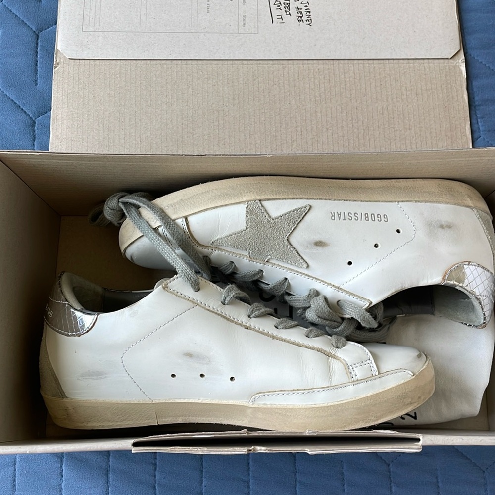 Golden Goose sneakers superstar white silver print